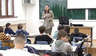 Protestele din educaţie continuă. Profesorii fac referendum pentru boicotarea anului şcolar