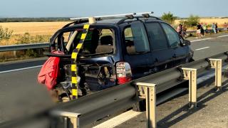 Accident cu 7 victime în Bărcăneşti, după explozia unui cauciuc: "Mi-a bubuit roata. Ferească Dumnezeu"