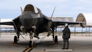 Ţările europene îi cer lui Donald Trump să trimită avioane americane în România ca să protejeze Ucraina