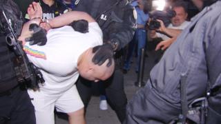 Interlop aflat pe lista celor mai căutaţi infractori, adus în ţară. Are de executat 12 ani şi 8 luni