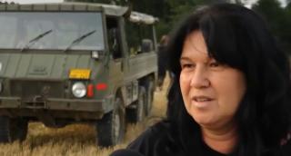 Escapadă off-road la Băile Tușnad. Aventură cu mașini de armată și peisaje spectaculoase în Harghita