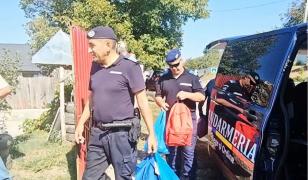 Speranţă pentru cinci copii orfani din judeţul Bacău, înainte de începerea anului şcolar