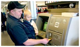 Un român, spaima autorităţilor americane. Bărbatul avea 56 de mandate de arestare pe numele său