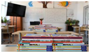 Raport OCDE: Salariile profesorilor din România sunt mai mari decât ale omologilor din Europa