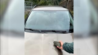 Un șofer din Petroșani a trecut pe lângă moarte pe Defileul Jiului