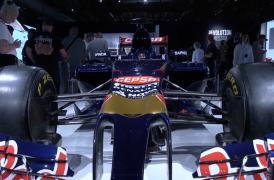 Muzeul Formulei 1, la Amsterdam: de la maşina lui Grosjean, făcută scrum, la cea cu care Verstappen lua titlul