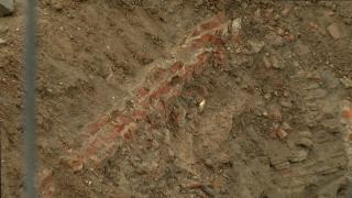 Mister după săpăturile la planşeul de la Piaţa Unirii. Zona ar putea ajunge şantier arheologic