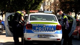 Fetiţă în vârstă de 13 ani din Vaslui, violată de tatăl vitreg timp de doi ani. Mama copilei ştia de abuzuri