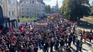 Un milion de protestatari pe străzile Franţei. Ministrul de interne se laudă: "Ţara nu a fost blocată"