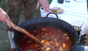 Pescarii şi vânătorii s-au întrecut la Timişoara în prepararea celor mai delicioase bucate