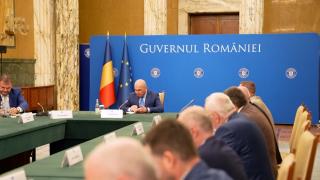 CCR decide azi reforma pensiilor speciale. Bolojan joacă totul pe o singură carte: demisia