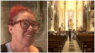 Reacţia unei turiste străine în Biserica Neagră din Braşov. Peste 300.000 de oameni vizitează anual monumentul