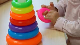 Acuzaţii grave la o creşă din Arad. Un părinte a descoperit cum copiii sunt abuzaţi fizic şi psihic