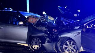 Impact de groază între două maşini, în Constanţa. 9 persoane au ajuns la spital