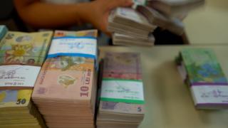 Apelul care-ți poate goli contul. Schema prin care românii sunt păcăliți cu credite false