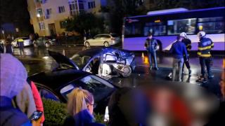 Filmul tragediei din Piteşti. Tânărul de 18 ani a murit strivit chiar de maşina ridesharing pe care o aştepta
