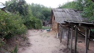 Ipotezele luate în calcul după ce un copil de 11 ani a murit în Vaslui. Familia, internată de urgenţă