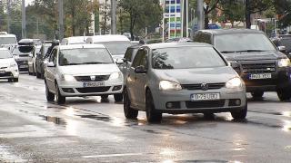 Şoferii îşi vor putea lua numere de înmatriculare personalizate. Unele costă 5.000 de euro