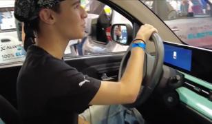 Cum arată micro-maşinile prezentate la Salonul Auto Bucureşti. Modelele s-au vândut rapid