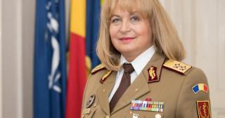 Cine este generalul Florentina Ioniţă-Radu, cercetată de DNA. Decorată de 4 ori de Iohannis şi Băsescu