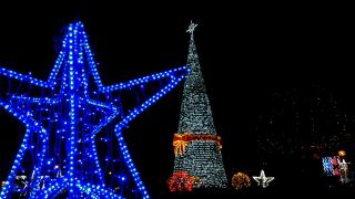 Oraşul care va cheltui 800.000 de euro, fără TVA, pentru decoraţiunile de Crăciun. "Avem alte priorităţi"