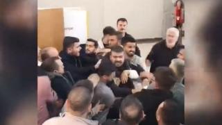 Bătaie generală la congresul principalei formaţiuni politice de opoziţie din Turcia