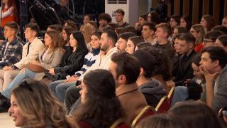 Antena și-a deschis porțile pentru peste 200 de tineri. Au vizitat cele mai cunoscute platouri de filmare