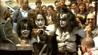 Legendarul chitarist Kiss, Ace Frehley, a murit la 74 de ani. Suferise complicații după o hemoragie cerebrală
