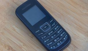 Dumbphone-ul, noul aliat al părinților în lupta cu dependența copiilor de ecrane