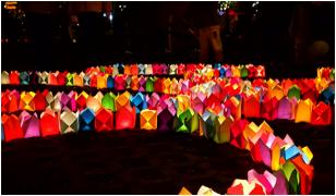 Insula de Agrement din Bacău, luminată de peste 3.000 de lumânări la Festivalul Luminii