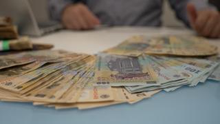 PSD îndulceşte legea pensiilor speciale. Grindeanu, întrebat de ce magistraţii îşi pot negocia singuri venitul