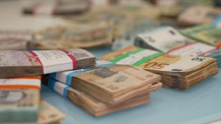 Noua strategie a românilor cu pensiile private, după ce taxa încasării integrale s-a dublat