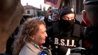 Fosta șefă a Spitalului Militar, trecută în rezervă de Nicuşor Dan, cere revocarea controlului judiciar