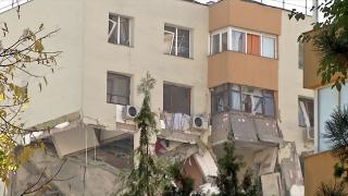 La 6 zile după explozia din Rahova, autorităţile încă se chinuie să recupereze o pisică blocată la etajul 8