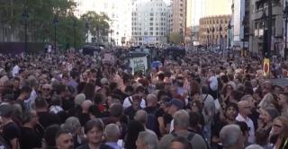 Revoltă şi disperare în Valencia. Oamenii cer demisia liderului regional pentru cum a gestionat o criză