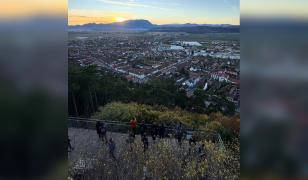 Cum arată noul traseu de drumeţie de la Râşnov. Peisaje inedite din centrul oraşului până la cetate