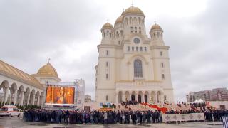 Ultima zi de pelerinaj la Catedrala Națională. Când va fi redeschisă pentru slujbe