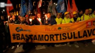 Lacrimi la Roma pentru Octav Stroici, românul mort sub dărâmături. Zeci de oameni i-au adus un ultim omagiu