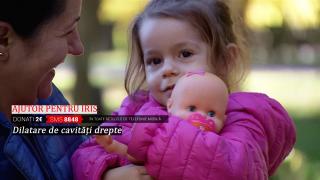 Inimioara micuței Iris bate tot mai greu. O operaţie salvatoare i-ar oferi şansa unei copilării normale