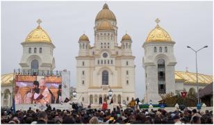 Catedrala Naţională a încheiat pelerinajul de 11 zile. Lăcaşul rămâne deschis publicului până pe 14 noiembrie