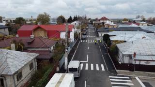 Dorel a bătut orice record. 11 treceri de pietoni pe o stradă de nici 300 de metri, în Râmnicu Sărat