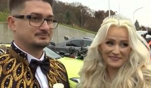 Nuntă pe 2 roţi la Cluj. Adriana şi Cosmin s-au căsătorit alături de prietenii din comunitatea moto