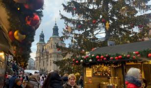 Târguri de Crăciun 2025 în Europa. Cele mai bune oferte de care românii pot profita anul acesta