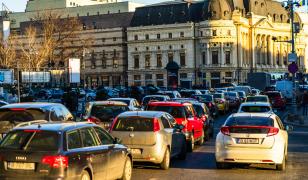 Se scumpesc poliţele RCA. Șoferii din Bucureşti şi Ilfov ar putea plăti și cu 1.000 de lei mai mult