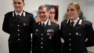 Doi fraţi români au devenit carabinieri în Italia. Tatăl lor a plecat din România imediat după Revoluţie