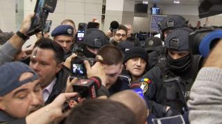 Primele imagini cu Horaţiu Potra, după ce a fost adus în România alături de fiul şi nepotul său