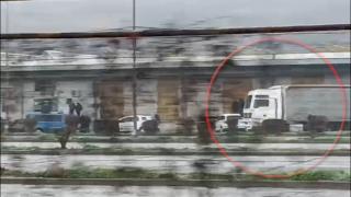 Camion cu armament oprit la vama Albiţa: "În transport se aflau ascunse arme de foc și muniție de război"