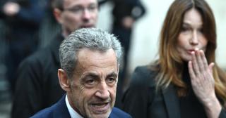Nicolas Sarkozy anunţă lansarea cărţii "Jurnalul unui prizonier", după  ce a stat 20 de zile în închisoare