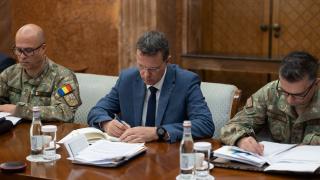 Culisele demisiei lui Ionuţ Moşteanu, acuzat că şi-a falsificat CV-ul acum 10 ani