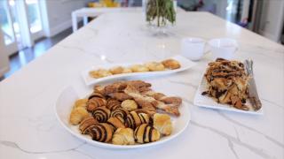 Ruloul cu scorţişoară, vedeta sărbătorilor de iarnă. Combinaţiile merg cu biscuiţi, caramel sărat sau fructe